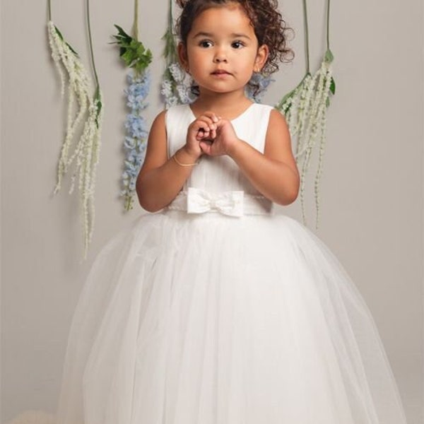 Girls Christening Dress with Pleated Bodice & Bow – Lux Baptism Outfit