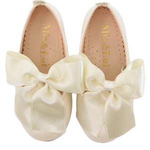 Flower Girls Communion Spanish Style Shiny Patent Faux Leather Mary Jane Bow Slip On Dress Formal Shoes Pearl Ivory