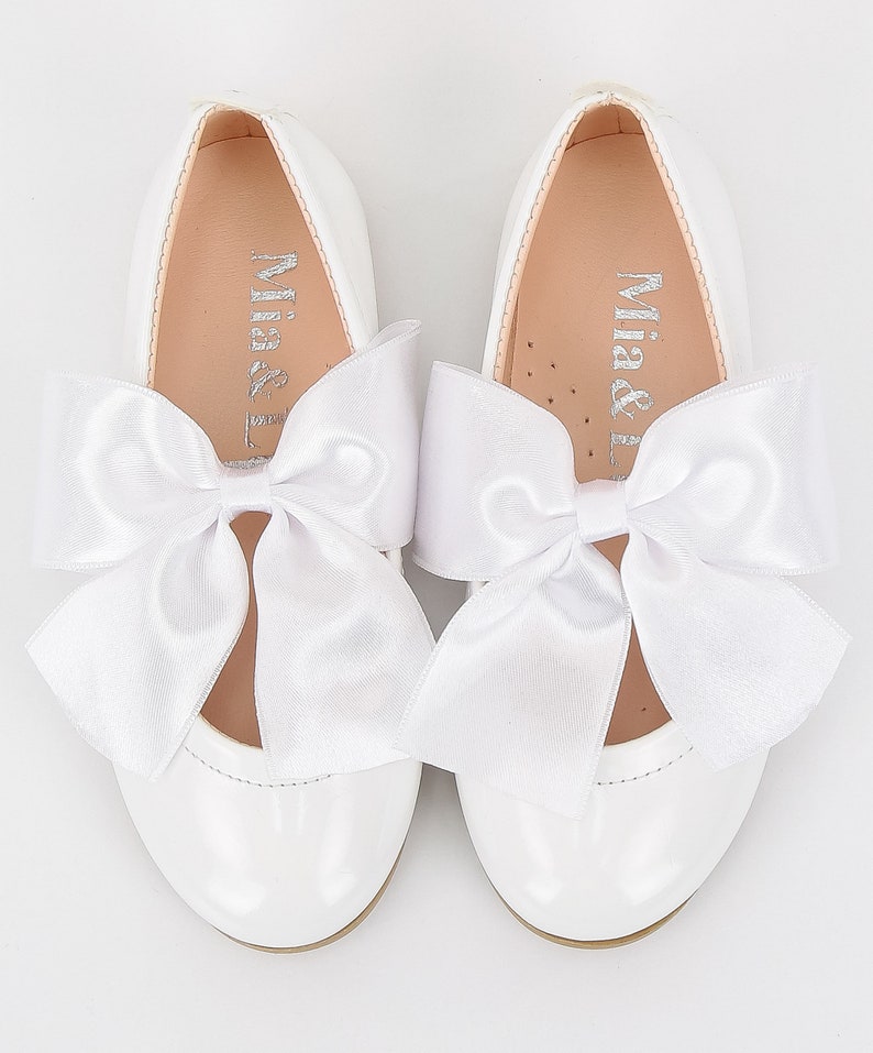 Flower Girls Communion Spanish Style Shiny Patent Faux Leather Mary Jane Bow Slip On Dress Formal Shoes White