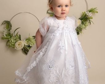 Ensemble de robe florale de baptême Lux pour bébé fille – Tenue de baptême blanche