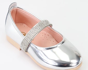Girls Rhinestone Strap Patent Silver Mary Jane Shoes for Weddings and Special Occasions