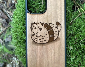Cherry wood phone case with cat sushi engraving for iPhone 12 13 14 15 16 e Mini Pro Pro Max – wooden case, natural design, gift idea