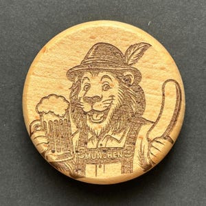 Munich Lion – Magnetic bottle opener with beer mug and white sausage