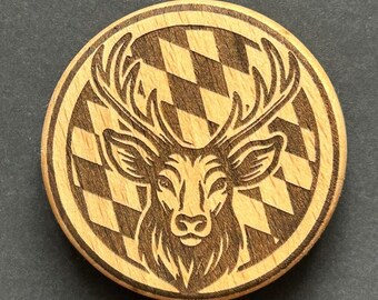 Deer head in diamond pattern – Rustic wooden magnetic bottle opener