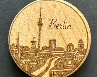 Berlin Panorama Magnet & Bottle Opener made of beechwood – Engraved Skyline with TV Tower, Architecture Souvenir Gift