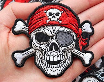 Pirate Skull Embroidery Patch – Iron-On | Nautical Skull & Bones Patch | Gothic Pirate | Crossbones | Sailing | Sea | Jacket, Bag, Biker