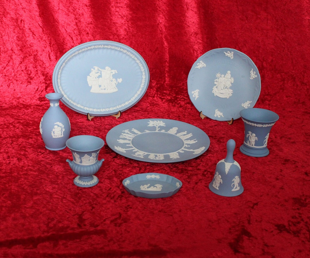 Pretty Vintage Wedgwood Jasperware Selection Excellent Condition