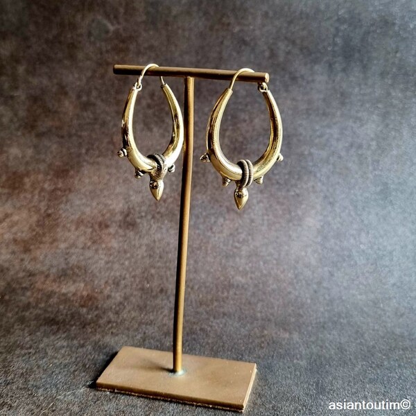 Boucles d'oreilles Tribales ovales en laiton, Boucles d'oreilles ethniques BO17