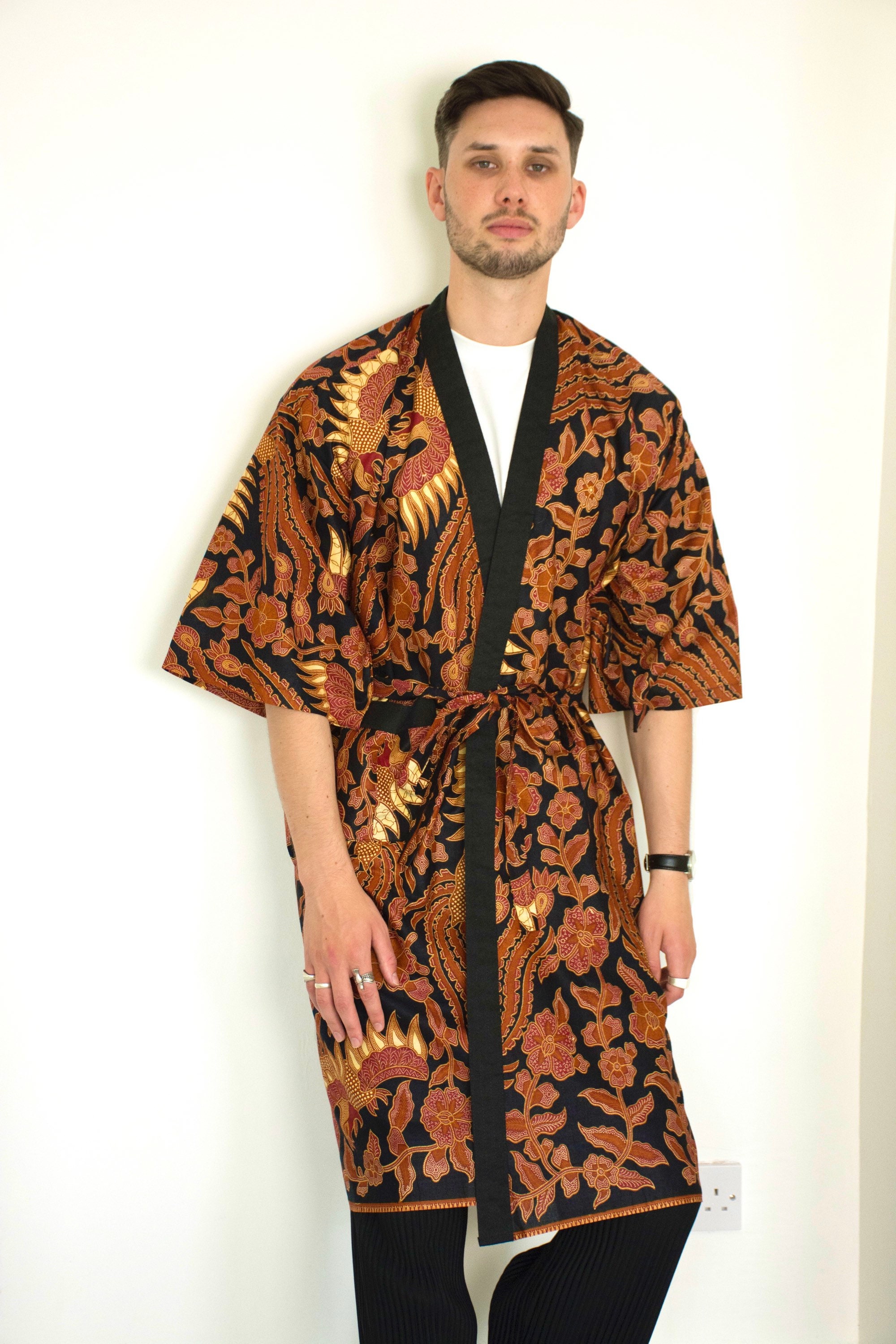 Red/black Cotton Batik Oriental Kimono Robe Kimono Jacket Etsy UK