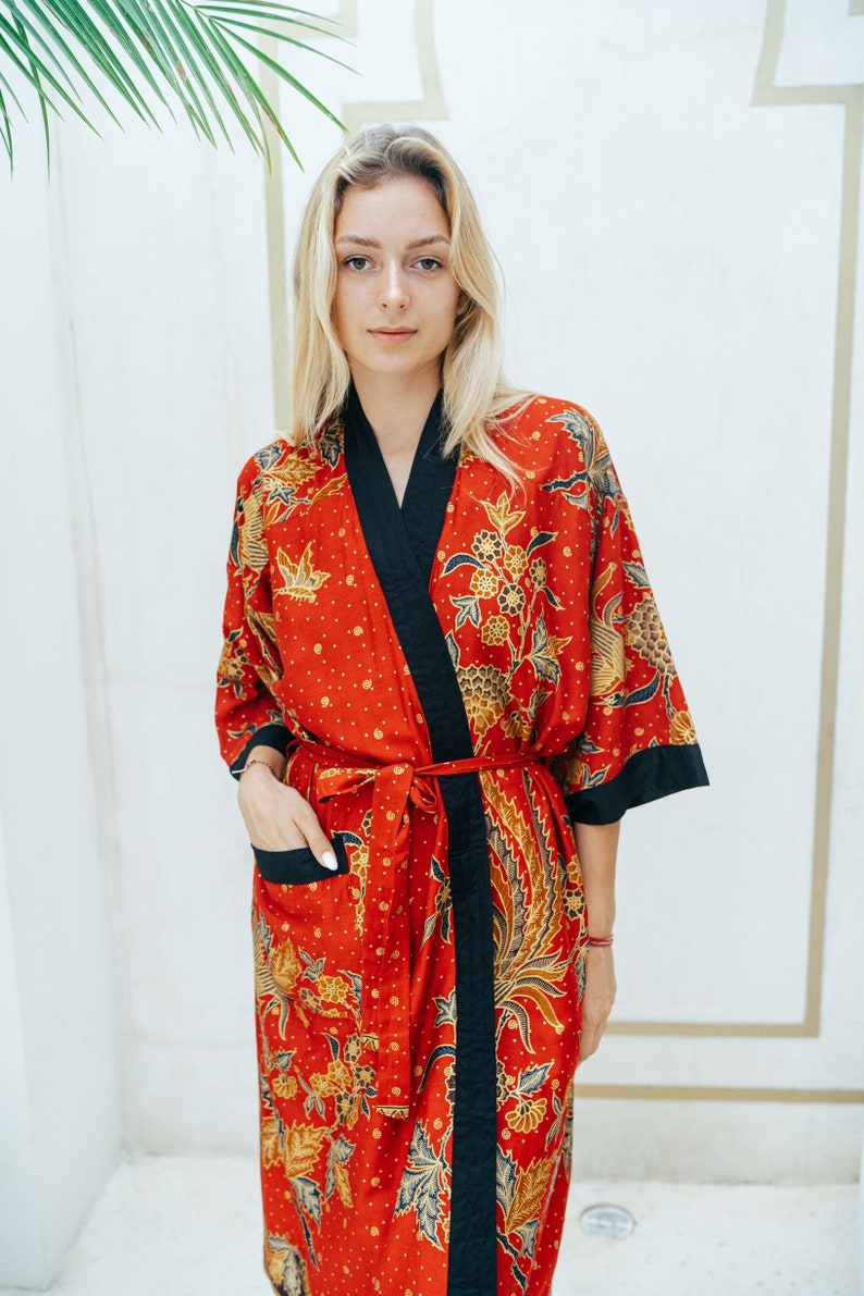 Red and Gold Kimono Robe