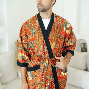 mens silk dressing gown dragon Chinese Traditional Silk Satin Sleep Robe Men Dragon Embroidery Summer Bathrobe