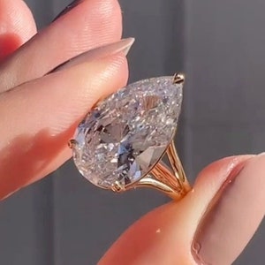 5 CT Moissanite peer verlovingsring, massief gouden gespleten schacht verlovingsring, peervormige solitaire Moissanite ring, grote traanring