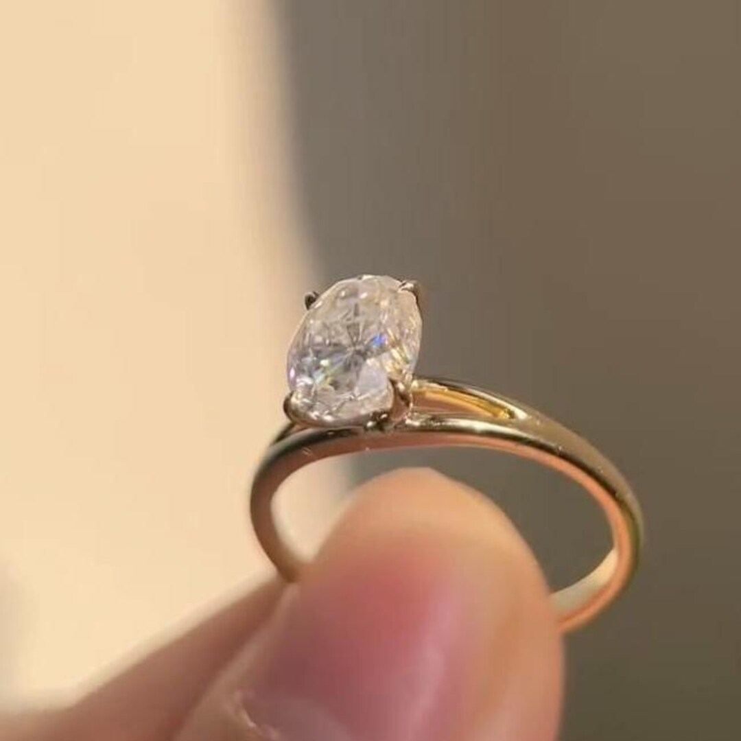 Oval Cut Moissanite Engagement Ring in Solid 14k Yellow Gold Split ...
