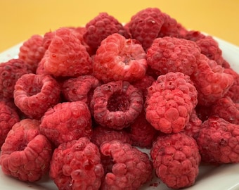 Freeze-Dried Homegrown Organic Raspberries Healthy Crunchy Snack 100% Natural No Preservative No Added Sugar