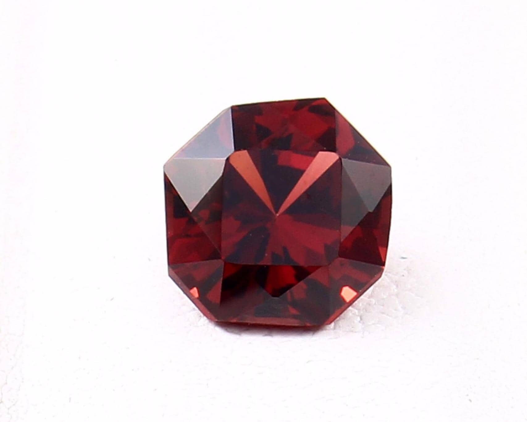 Natural Mozambique Red Garnet | 6.5mm Precision Square Cut