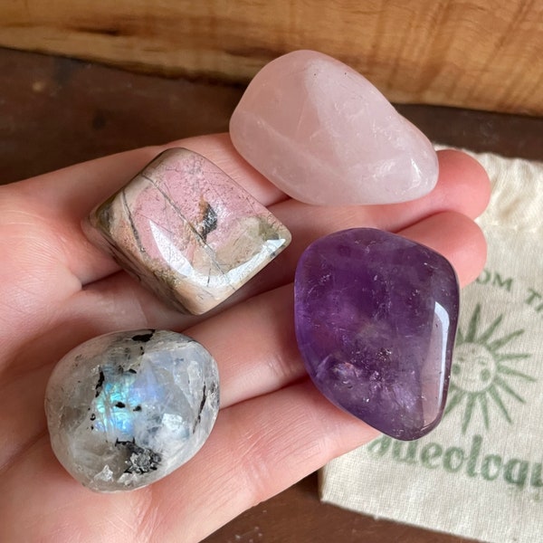 Stress Relief Crystal Set - Amethyst, Rose Quartz, Rainbow Moonstone, Rhodonite - Healing Crystals for Anxiety - Meditation Crystal Kit