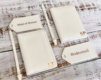 Personalised travel set for Bridesmaids | passport holder & luggage tag set for Bridal Party | Destination wedding favors | personalized tag