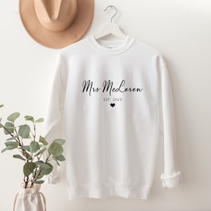 Future Mrs Personalised Sweatshirt Bride to Be sweater Bride Sweatshirt Gift for the Bride Honeymoon hen party bachelorette present image 4