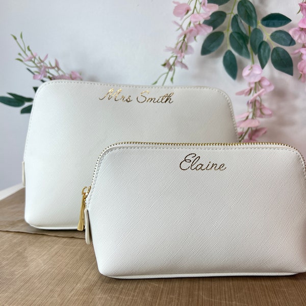 Personalised cosmetic bag with custom name | custom makeup bag | personalized gift for her | personalised gift for the Bride | toiletry bag