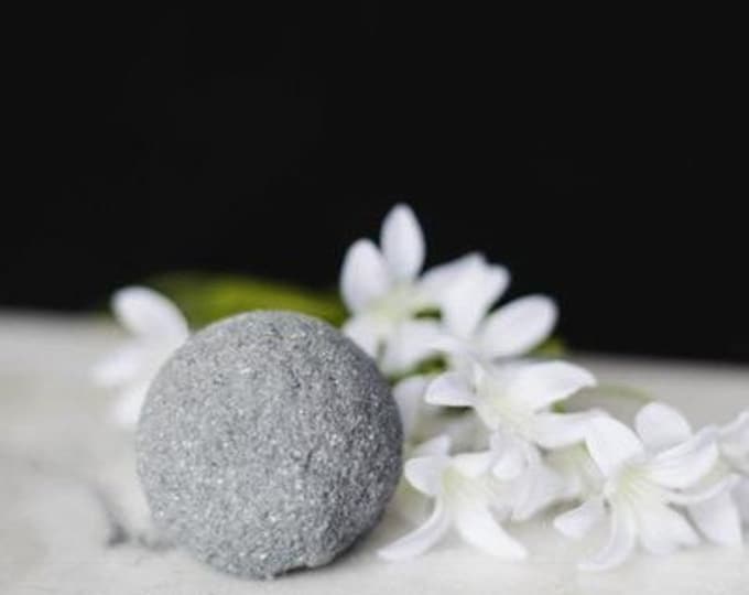 Dark Jasmine Bath Bomb