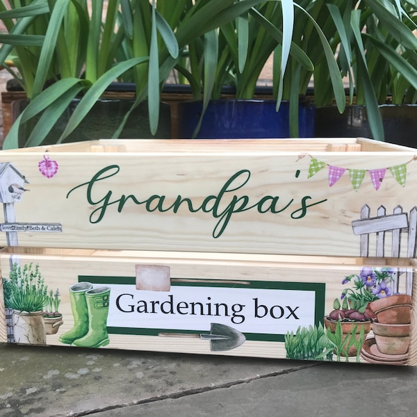 Personalised gardening box, gardener, gardening gift, garden lover, Grandparent gift, Dad gift, Mum gift, gardening tools, garden box, plant