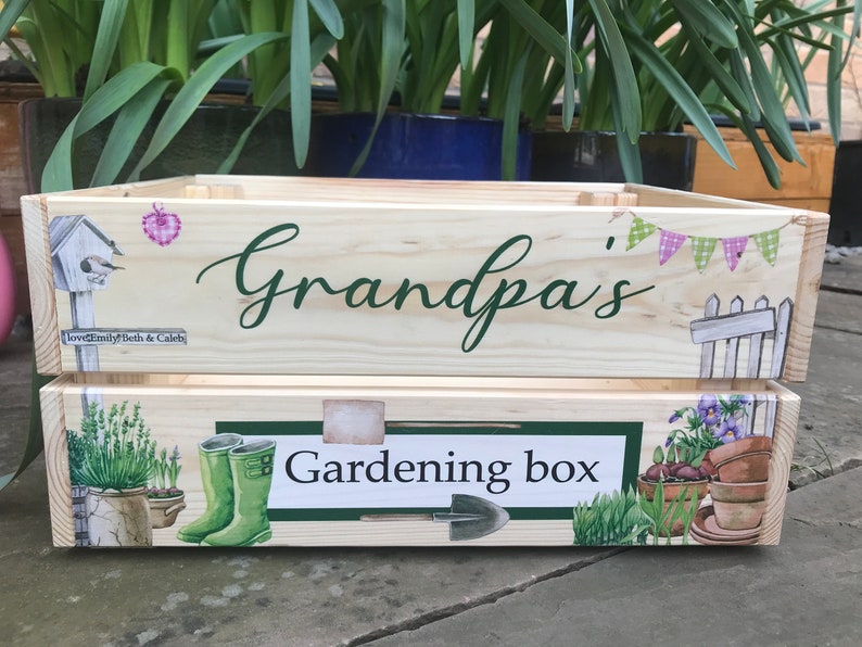 Personalised gardening box, gardener, gardening gift, garden lover, Grandparent gift, Dad gift, Mum gift, gardening tools, garden box, plant image 9