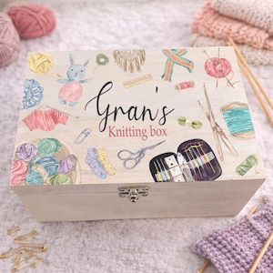 Personalised wooden knitting box, Gift for her, Wool box, Mum, Grandma, Granny, Gran, Knitter, knitting needles, Mum's Day, birthday