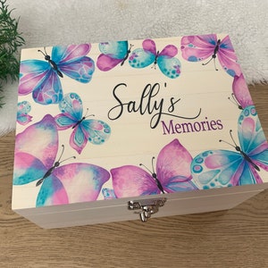 Butterfly memory box, keepsake box, children, new baby gift, christening, birthday, newborn, new arrival, for her him, pregnant, mum, dad