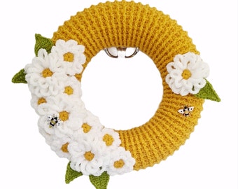 Crochet Spring Wreath Pattern - Daisies (US Terms)