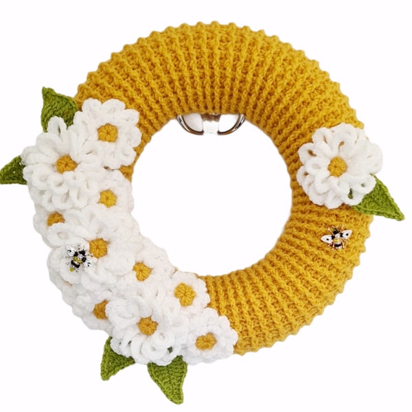 Crochet Spring Wreath Pattern - Daisies (US Terms)