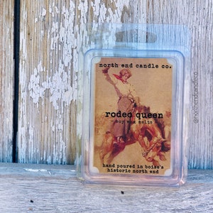 Rodeo Queen Wax Melts ~ Leather & Lavender