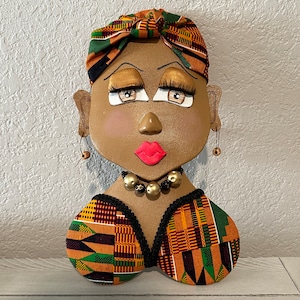 adorno de corona afroamericana