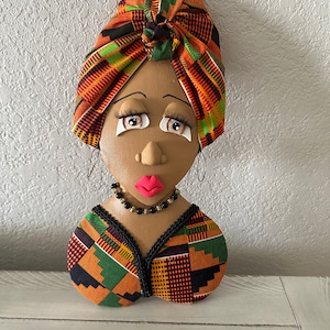 adorno de corona afroamericana