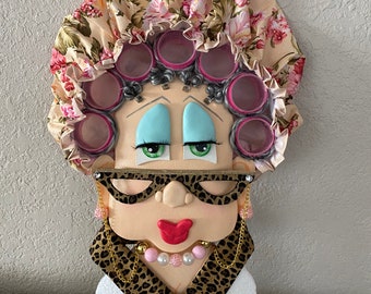 Glamma wreath attachment