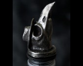 Plague Doctor Bottle pourer