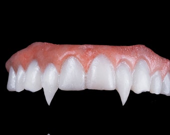 vampire fangs (incisor)