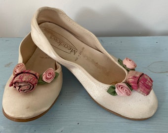 Vintage childs rose flowered slipper shoes - highly decorative