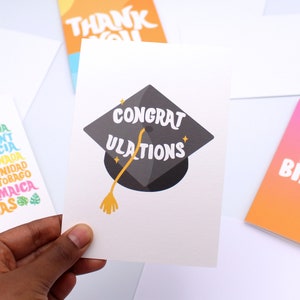 Carte de félicitations pour l'obtention du diplôme - Carte de félicitations - Diplômé - Bonne remise de diplôme - Bravo - Casquette de remise de diplôme - Université