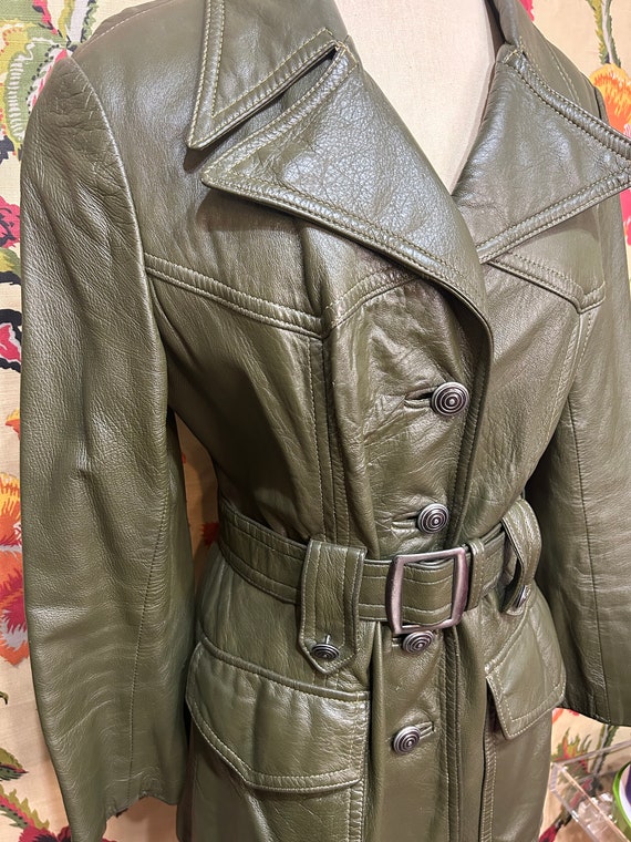 Vintage leather jacket with belt