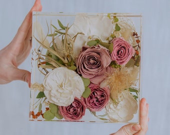 Custom  8"x8" SQUARE Epoxy Wedding Bouquet Preservation, Resin Flower Preservation, Wedding Flower Art, Preserved Flowers in Resin