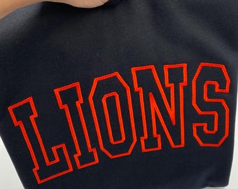 Sudadera o jersey con capucha estilo universitario personalizado, suéter con mascota bordada, sudadera universitaria, ropa con el espíritu escolar.