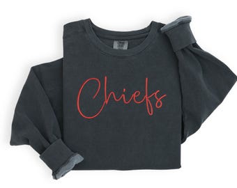 Sudadera con mascota bordada personalizada en colores cómodos, camiseta con nombre del equipo, suéter universitario y manga personalizada incluida.