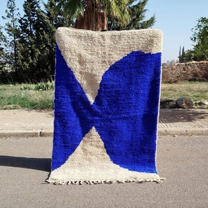 Moroccan Rug Blue and White Color ,Berber Rug ,Custom Moroccan rug ,Beni ourain rug ,Handmade Rug ,Abstract Wool rug, Moroccan Blue Rug.