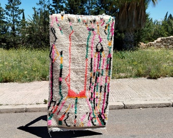 Tapis de course marocain coloré personnalisé, tapis moelleux de couloir, tapis en laine Beni ourain, tapis abstrait, tapis de couloir à poils longs.