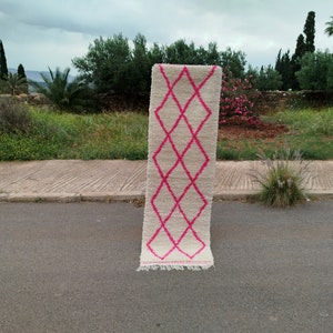 COLORFUL RUNNER RUG, Moroccan Beni Ourain Rug, Narrow Rug Runner, Traditional Wool Rug, Decorative Long Floor Runner .