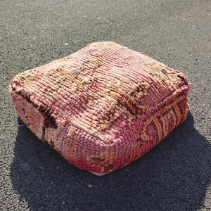 Red Vintage Moroccan Wool Ottoman,Vintage Rug Pouf, Floor Cushion ,Outdoor Chair Pouf, Yoga Meditation Poof, Outdoor Kilim Poufs