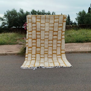 Checkered Costum Area Rug, Berber Wool Grid Carpet, Beni Ourain Rug, Boho Decor, Mustard and white Rug.