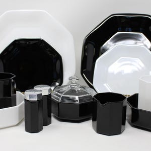Arcopal/Arcoroc France Novoctime/Octime Black or White, 16 Piece Sets, sold separately, Black Completer Pieces