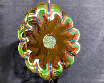 Girandola a forma di girasole con sfera luminosa. Decorazione rotante. Girandola in metallo. Girandola da giardino. Girandola unica. Girandola da appendere.