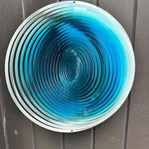 CIRCLE Wind Spinner, Blue&Silver. Spinning Decoration, Metal Wind Spinner, Garden Spinner, Unique Wind Spinner, Garden Gifts